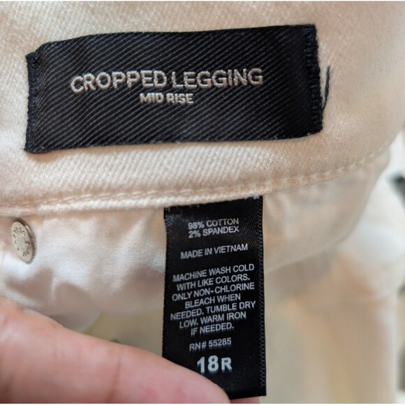 NWT Express Jeans Cropped Legging Plus Size 18 White Mid Rise Stretch $80 Preppy - Picture 8 of 12